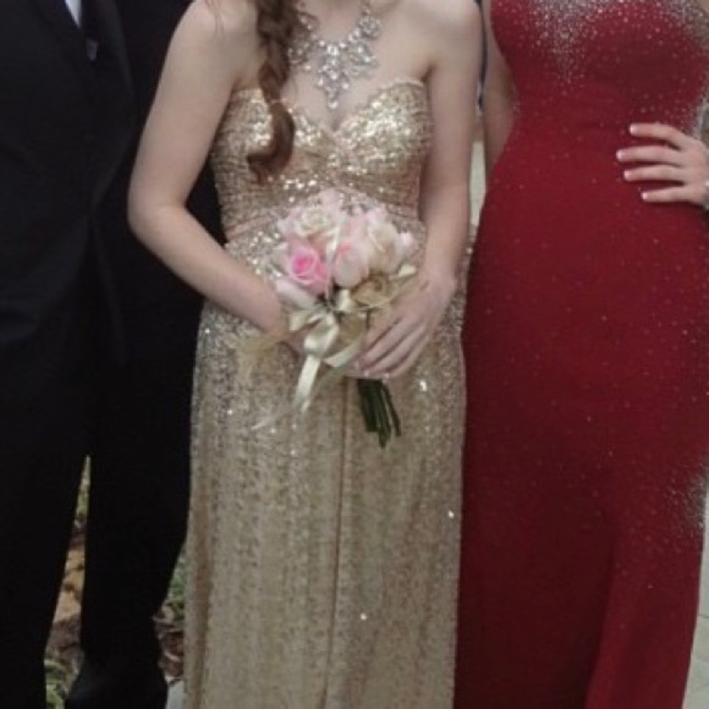 La Femme Strapless Gold Dress - Picture 6 of 7